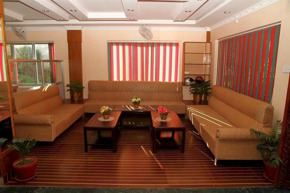 Hotel Center Lake 포카라 외부 사진
